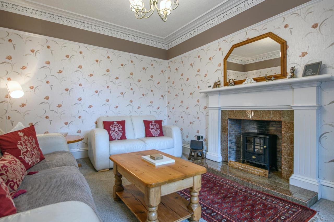 윅 Charming Townhouse On North Coast 500 Route, Wick 빌라 외부 사진